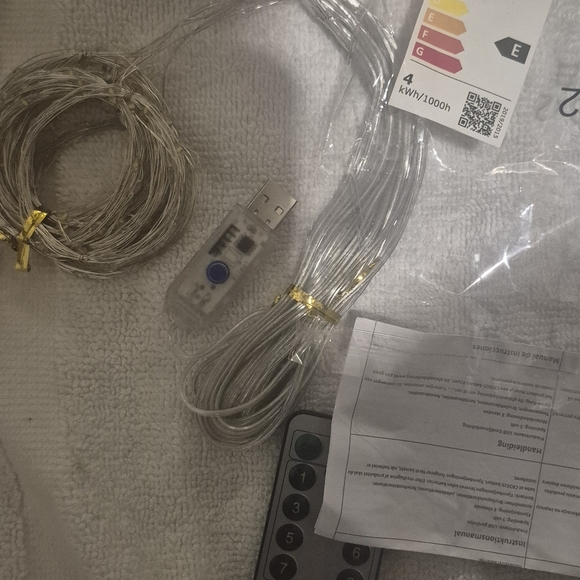 200 LED String Lights,Curtain Lights - Picture 5 of 6